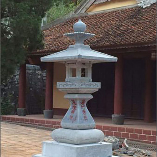 Cây Đèn Đá