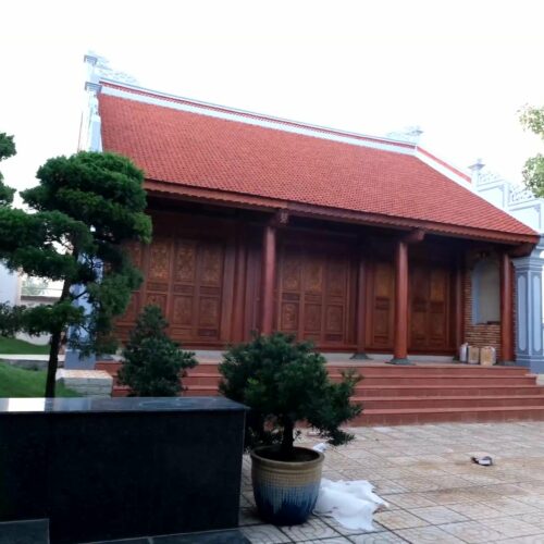 Mẫu nhà gỗ lim 3 gian 18 cột - Lối đơn giản cổ xưa